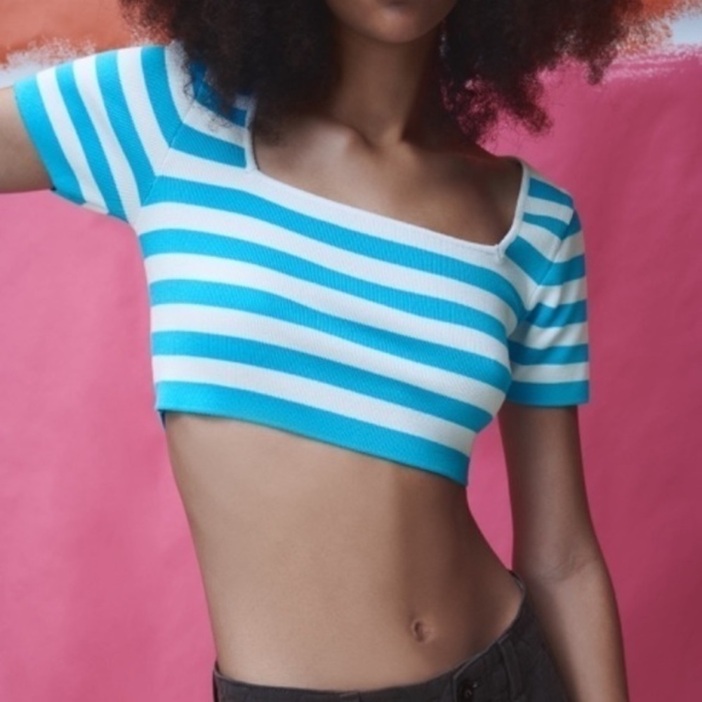Zara Sky Blue And White Knit Cropped Square Neck Too Nwt Size Medium